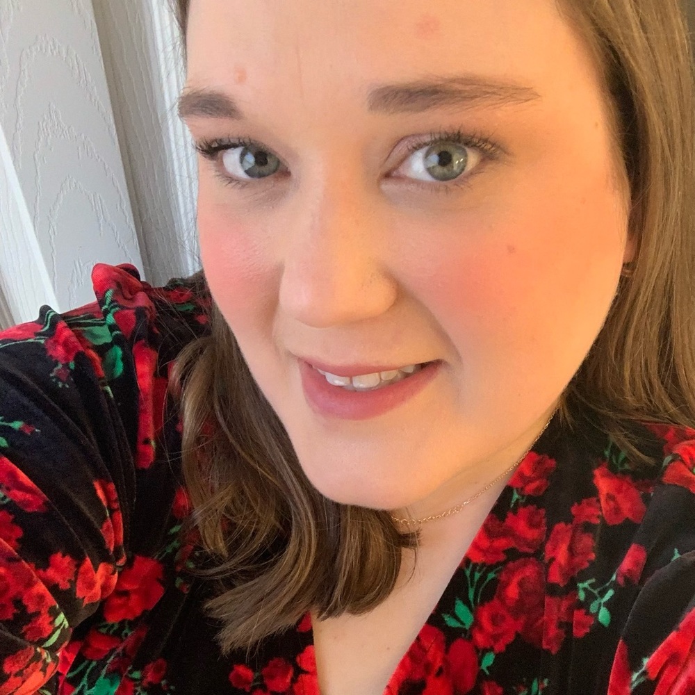 Meet your Posher, Stephanie